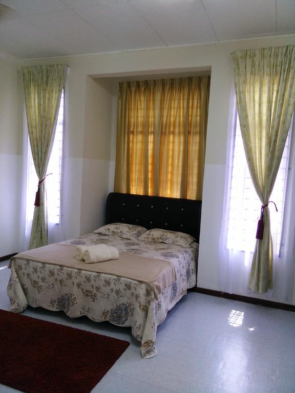 Mahkota Homestay Kuantan Room photo